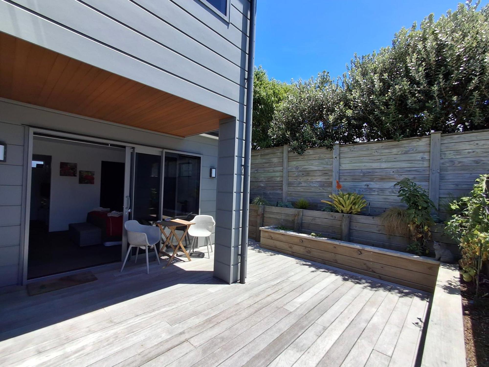 Papamoa Beach, Pohutukawa Deluxe Studio, On Hugoway Exterior foto